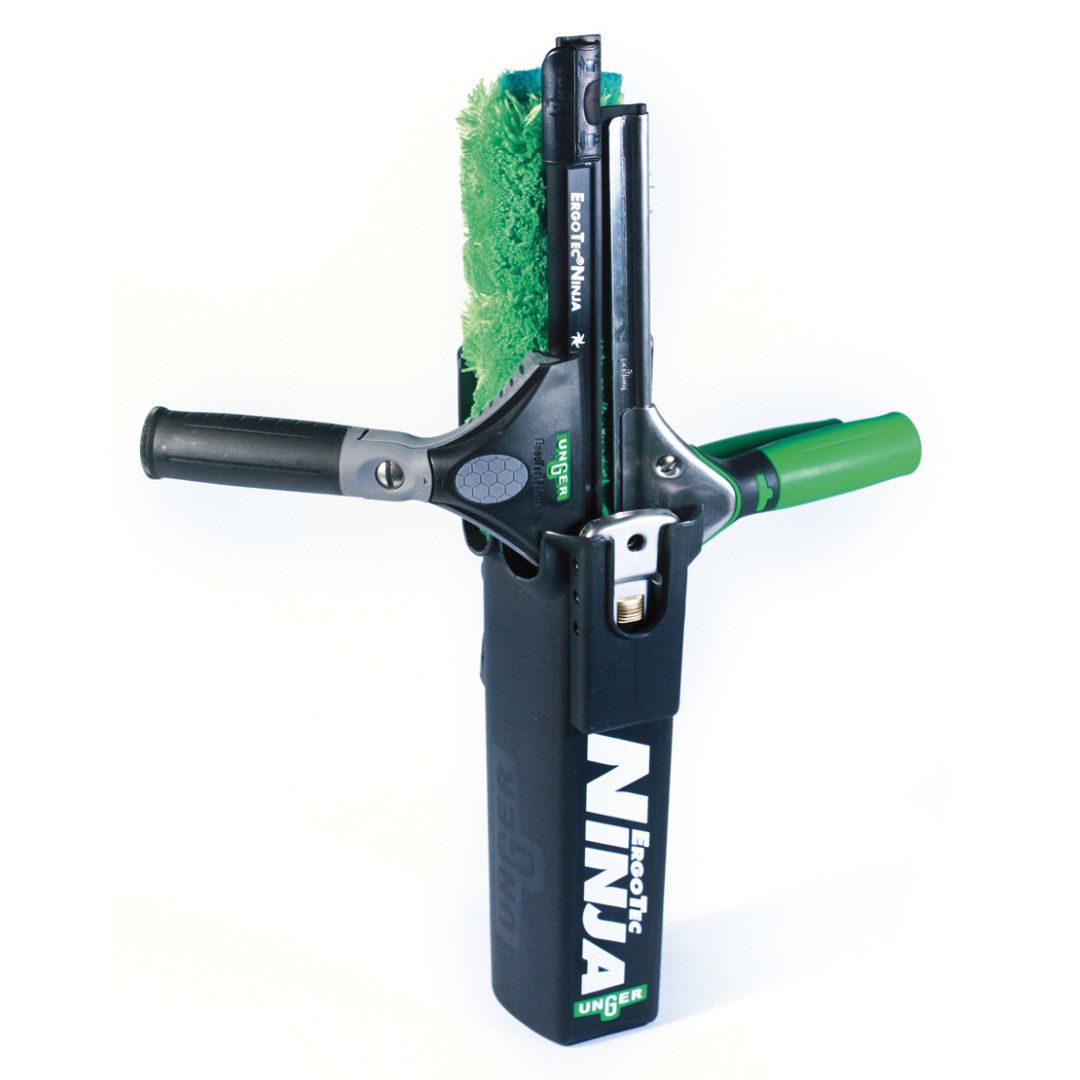 Unger ErgoTec® Ninja Bucket on a belt